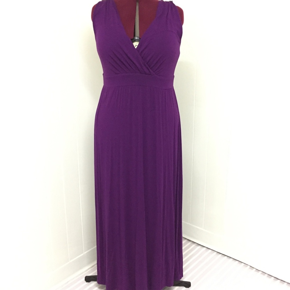 2XL MERONA Stretch Plum Maxi Wrap Dress with Lace